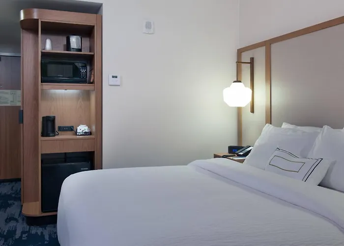 Fairfield By Marriott Pittsburgh Downtown
